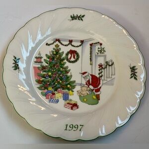 Nikko Happy Holidays 1997 Christmas Plate | Deck the Halls Collectible, Japan